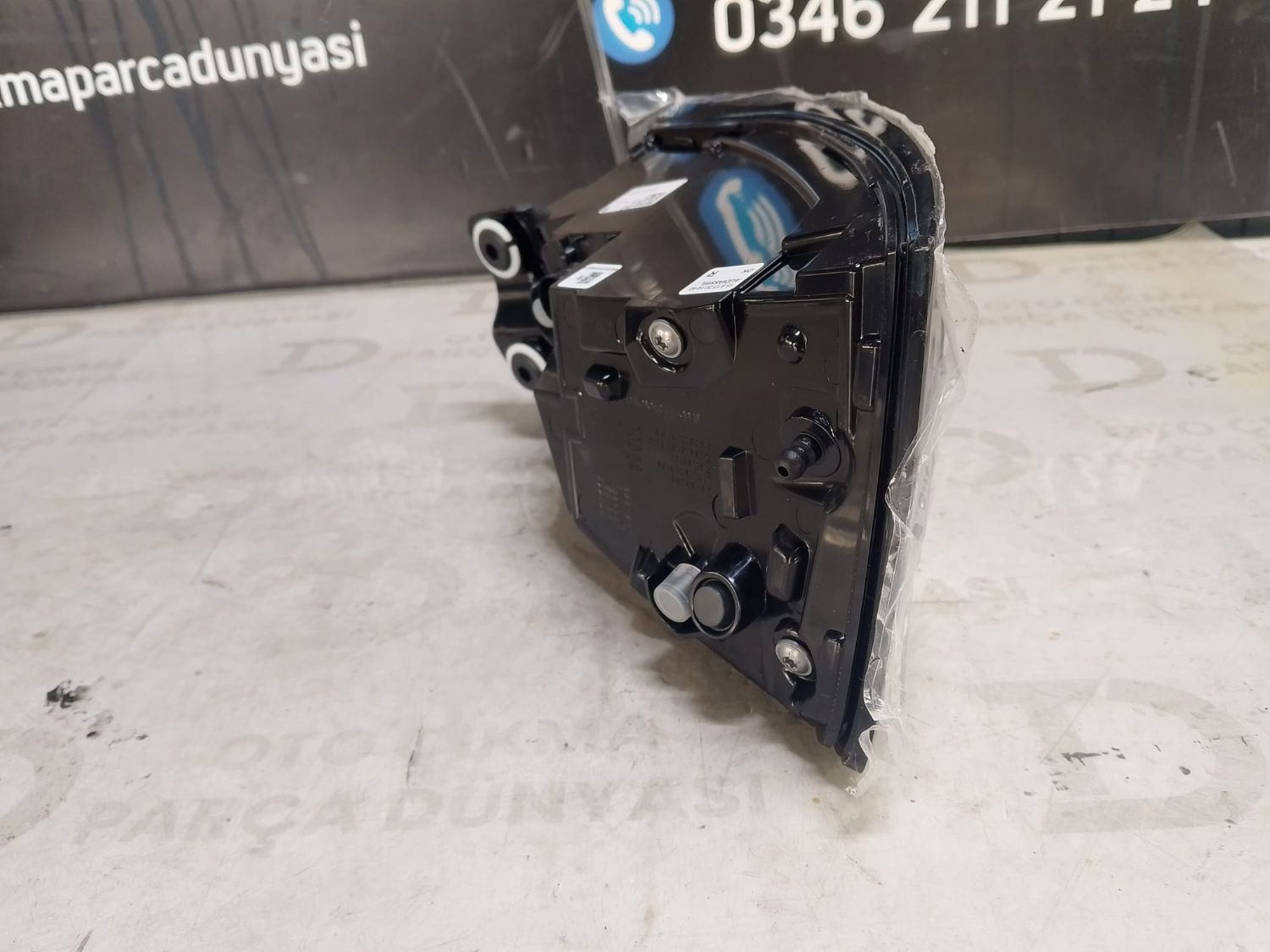 AUD� A5 STOP SA� LEDL�